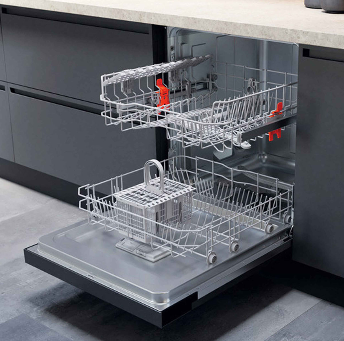 Hotpoint H3BL626XUK Semi Integrated Dishwasher