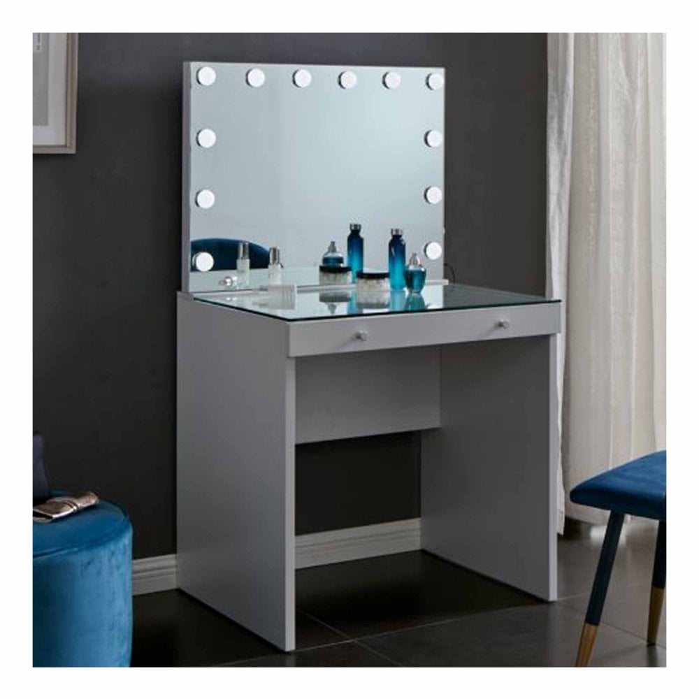Hollywood Station in Glass/White