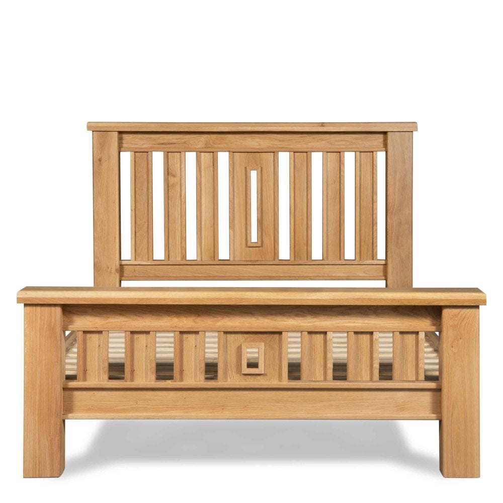 Sligo 5'0" (Kingsize) Oak Bedframe